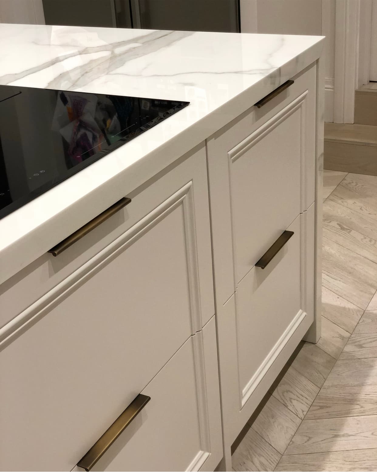 What Makes a Bespoke Kitchen? A Guide to True Custom Craftsmanship